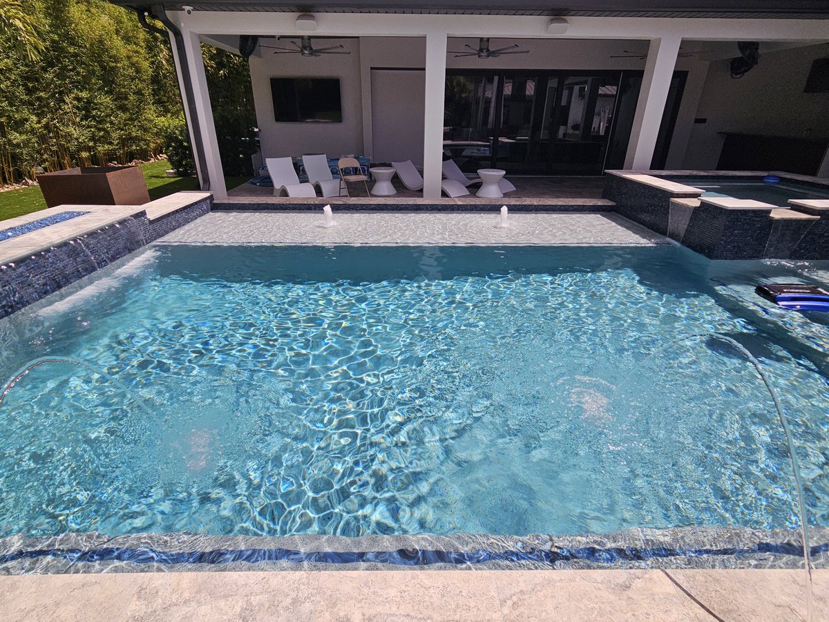 Florida Man - World's Superhero tweet media