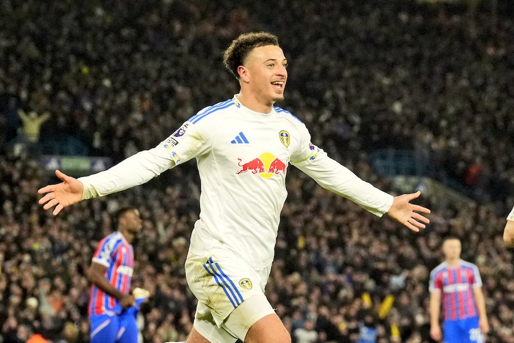 L.U.F.C~MOT 💙💛 tweet media