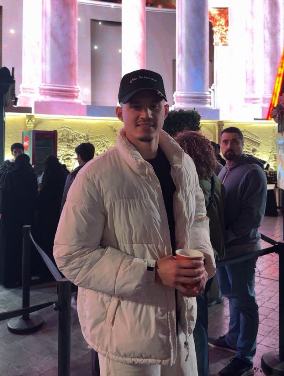 عبدالرحمن tweet media