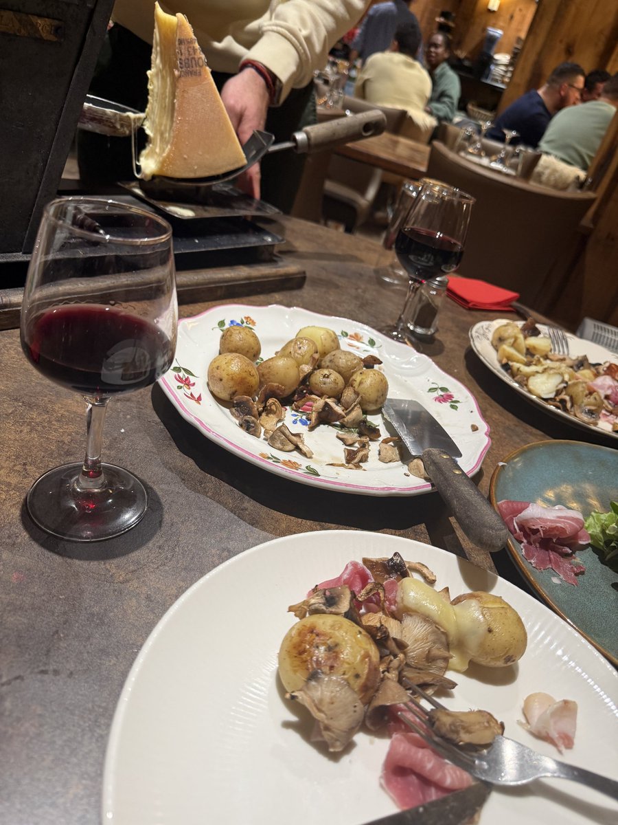 Brivael - FR tweet media