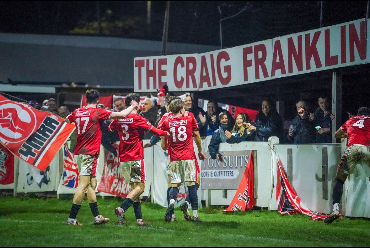 Bristol Manor Farm tweet media