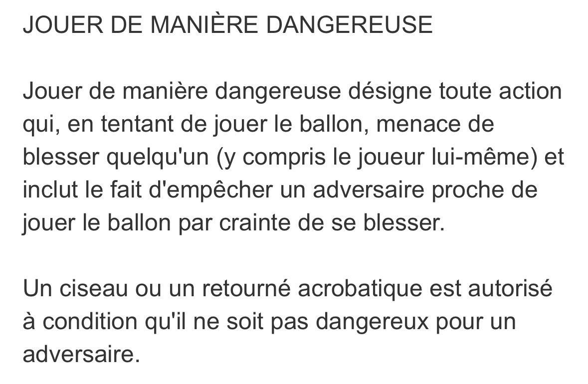 Le pied d’appui de Nene est complètement touché, il tacle comme un débile à 97e, il gère pas son tacle. 

Ce sont les règles du football qui ont été respectées pur et simplement.