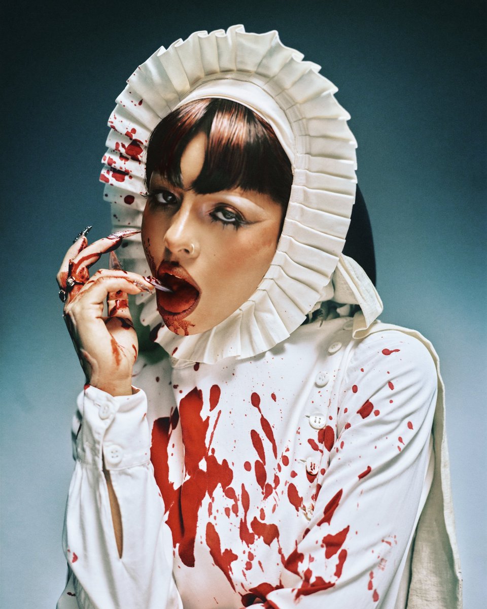 Melanie Martinez tweet media