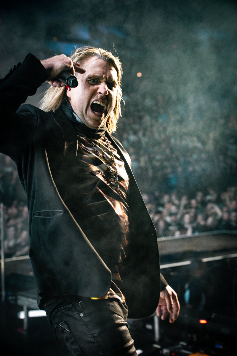 Three Days Grace tweet media