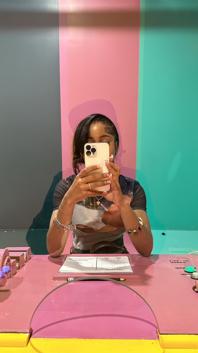 ☆ ☆ ☆ tweet media