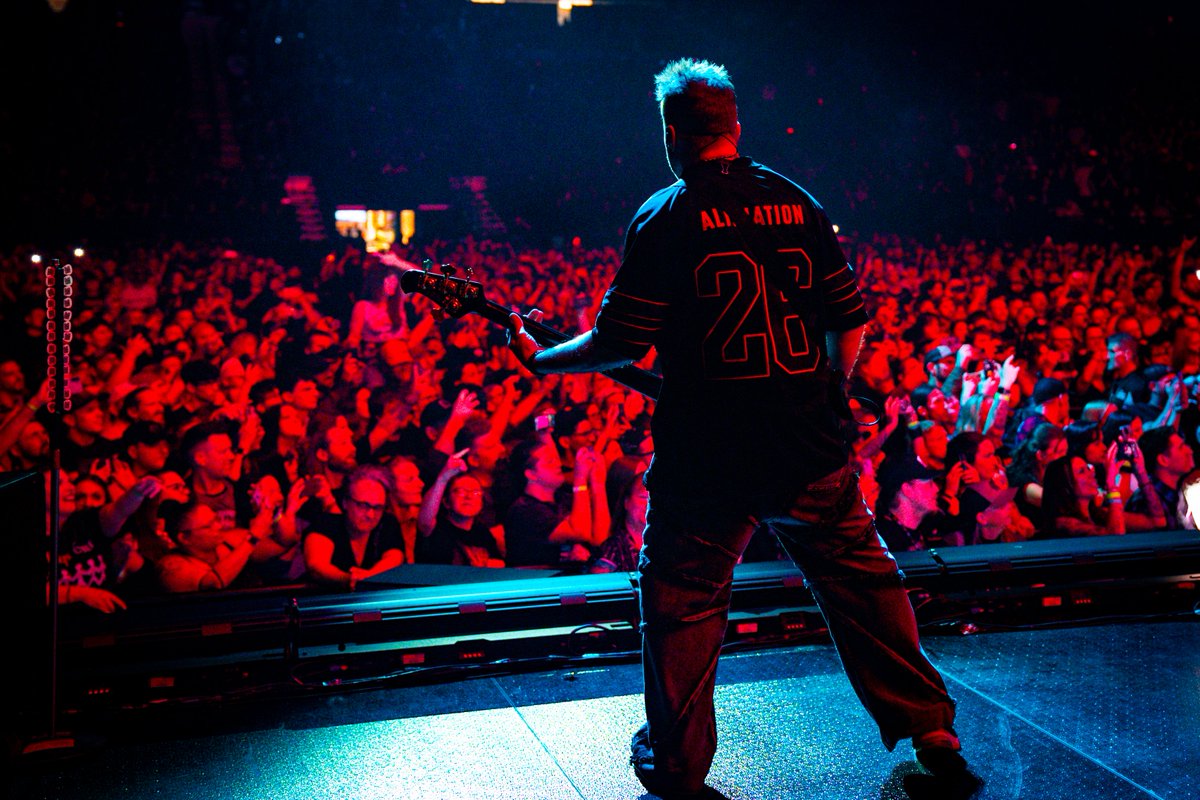 Three Days Grace tweet media