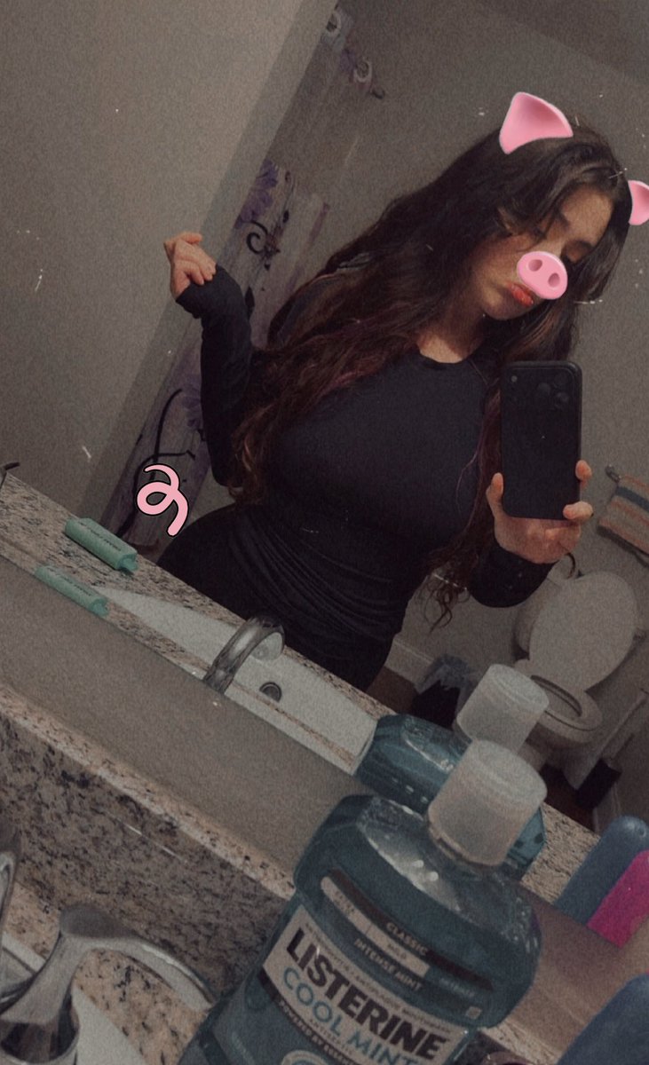 𝐚𝐫𝐢 🔪🐇 tweet media