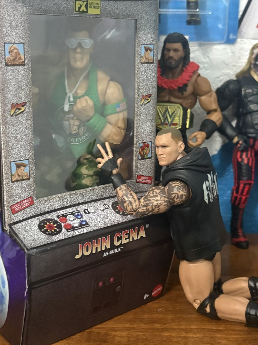 Ellie ☆ tweet media