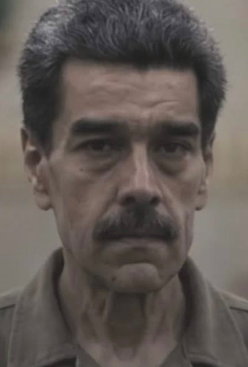 leparechi's tweet image. El dictador de Nicolás #Maduro socio de Rafael #Correa amenazaba siempre con "el que se mete conmigo se seca"...
¿y ahora que?.