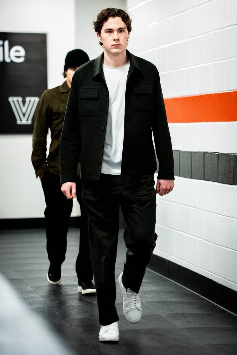 amy ⁹³ tweet media