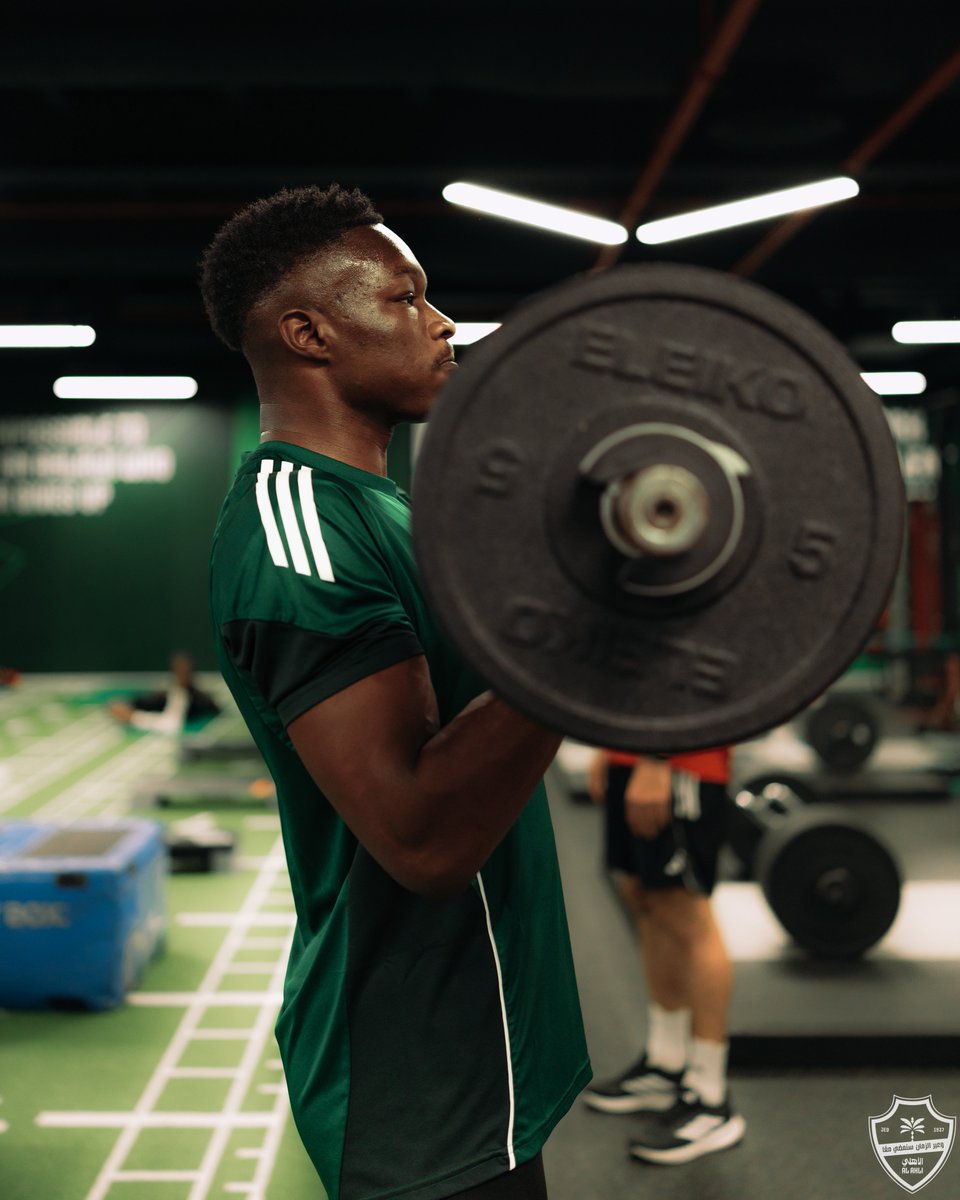 النادي الأهلي السعودي tweet media