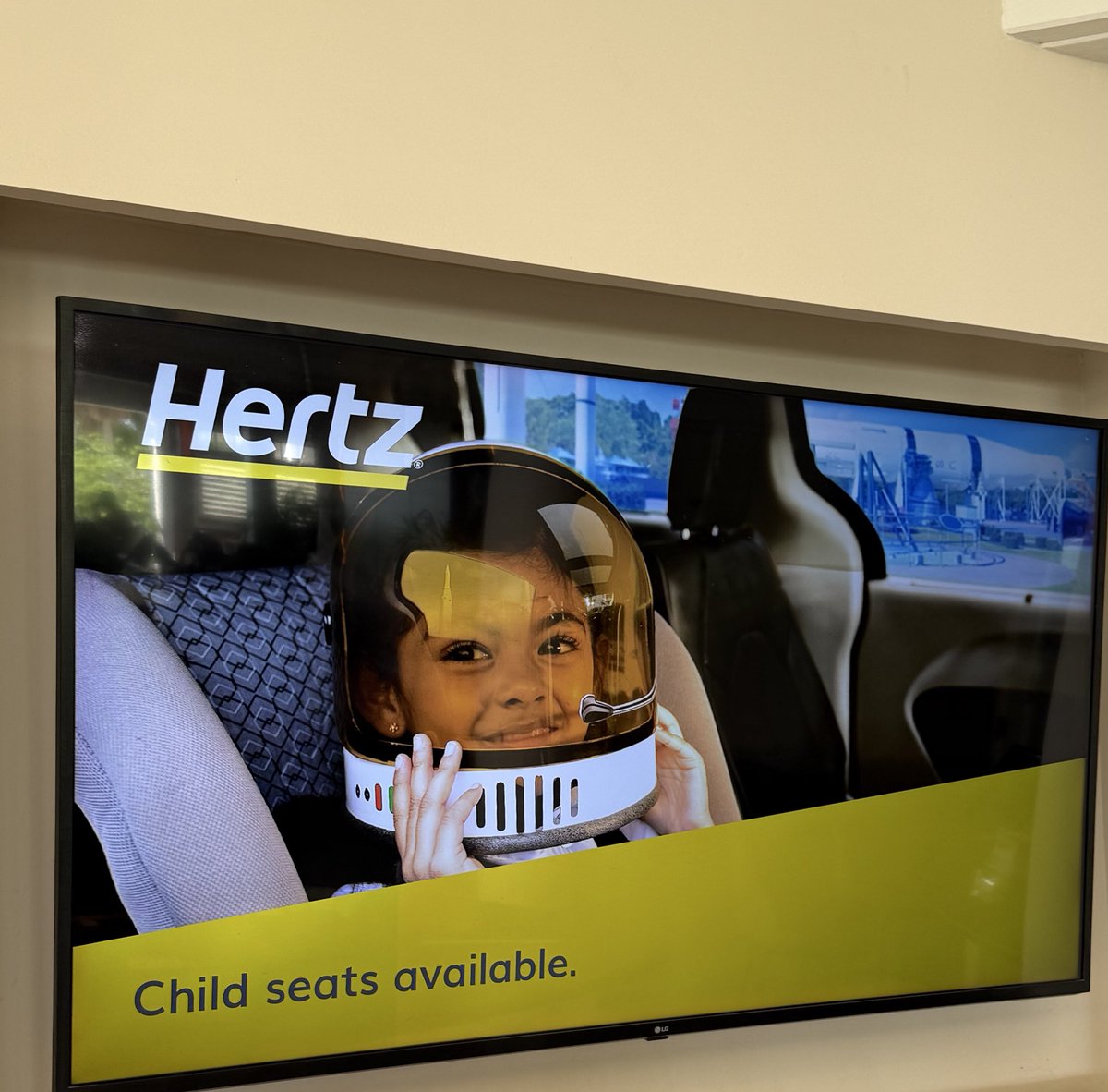 Evan In the Bay tweet media