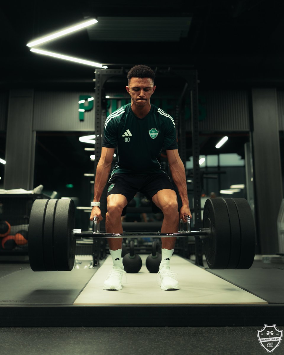 النادي الأهلي السعودي tweet media