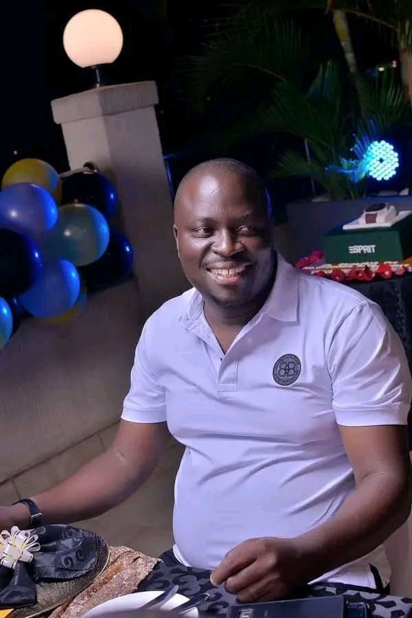 OwenKaswabuliS's tweet photo. Jinja City accountant Alex Kiwanuka has passed away at Nile International Hospital in Walukuba, Jinja Southern Division, Jinja City.
It's alleged that Kiwanuka was rushed to hospital  after suffering a stroke that had hit a side of the heart which led to cardiac arrest https://t.co/nuQo9EujPS