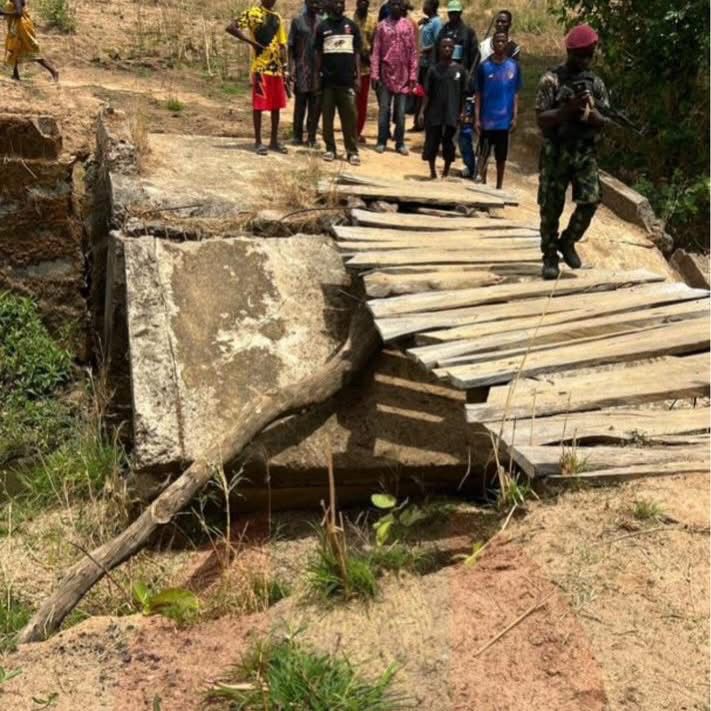 tvcnewsng's tweet image. Troops Rescue 31 Abductees in Kaduna

tvcnews.tv/troops-rescue-…

#Kaduna