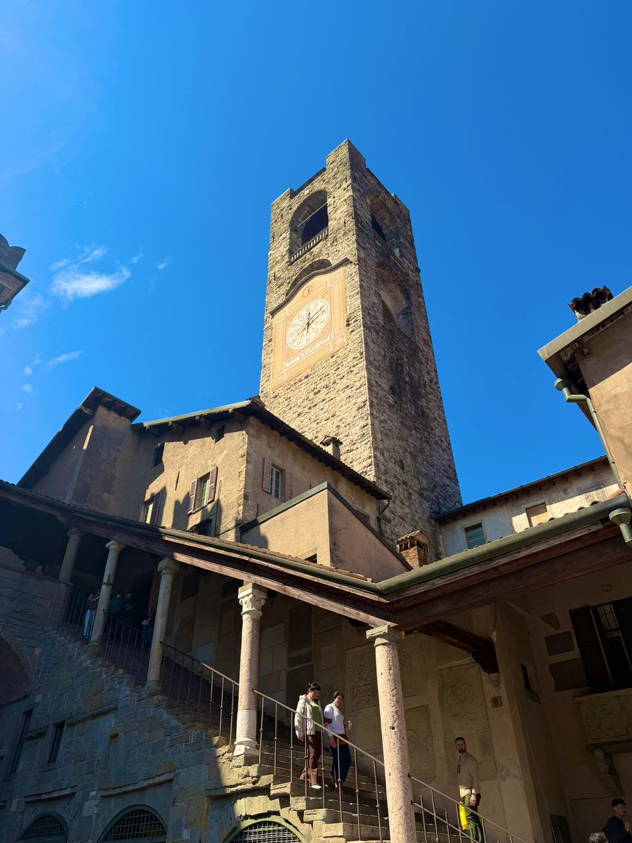 asamiyea tweet media