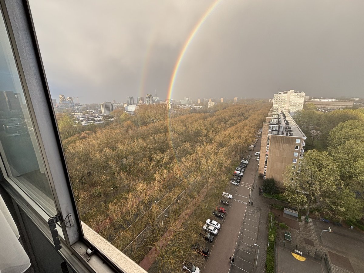 56歳乗り鉄、英語力0でオランダへ転勤?ドタバタ海外生活! tweet media