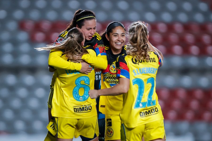 Reinas del balón tweet media