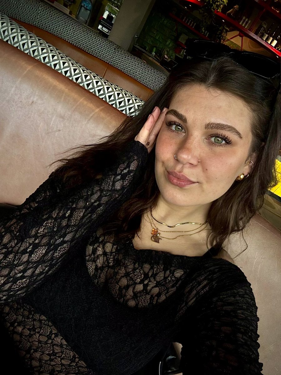 sally | ON TOUR โญ๏ธ tweet media