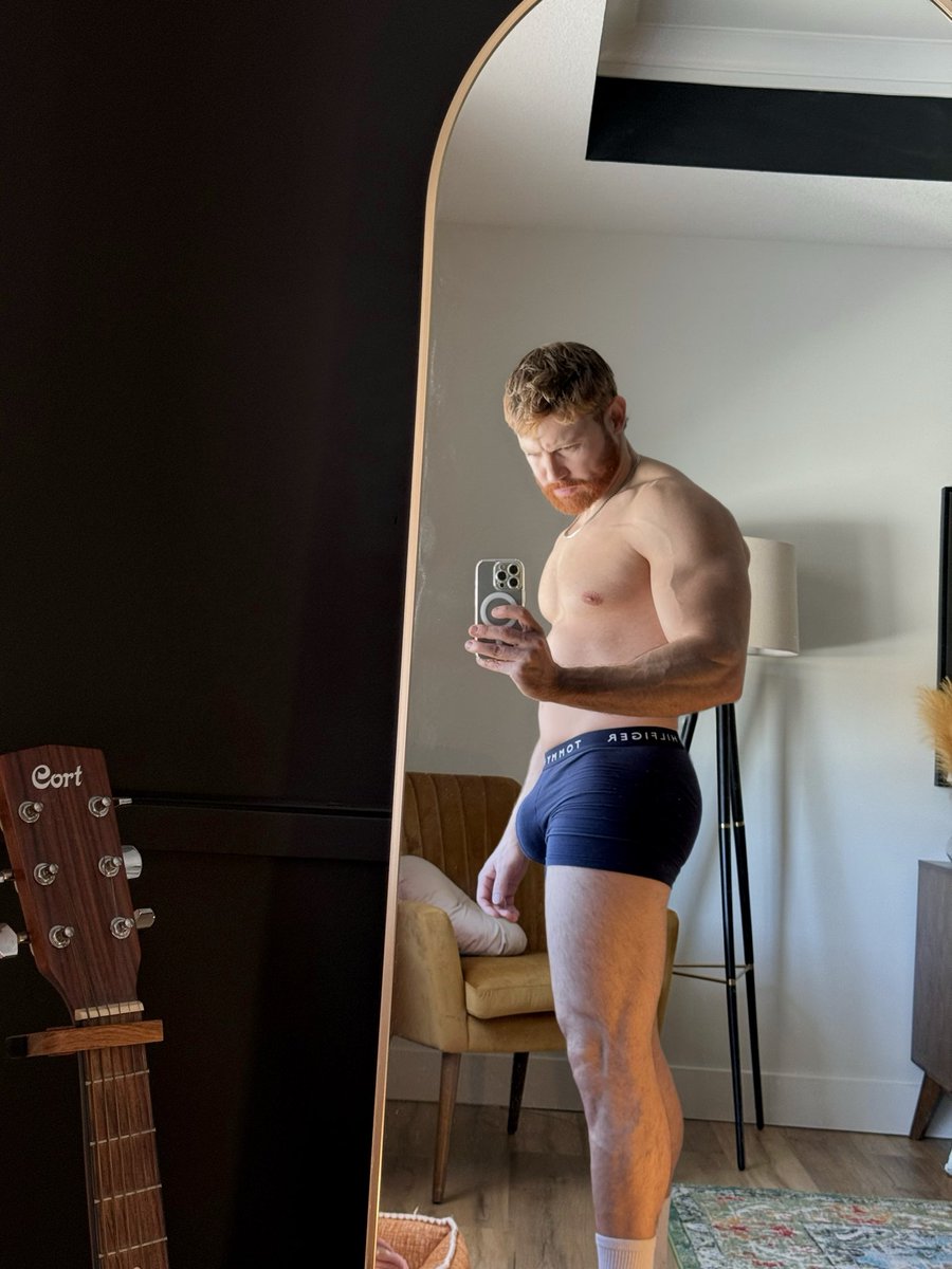 Maxivillion tweet media