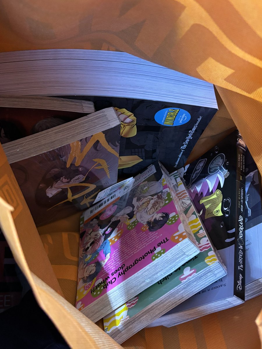 Usedpillow tweet media