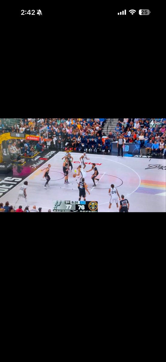 Slavuj Nick tweet media