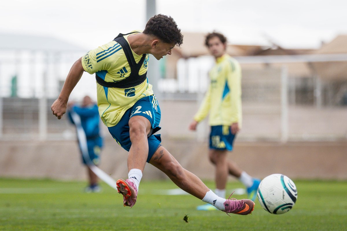 Club América tweet media