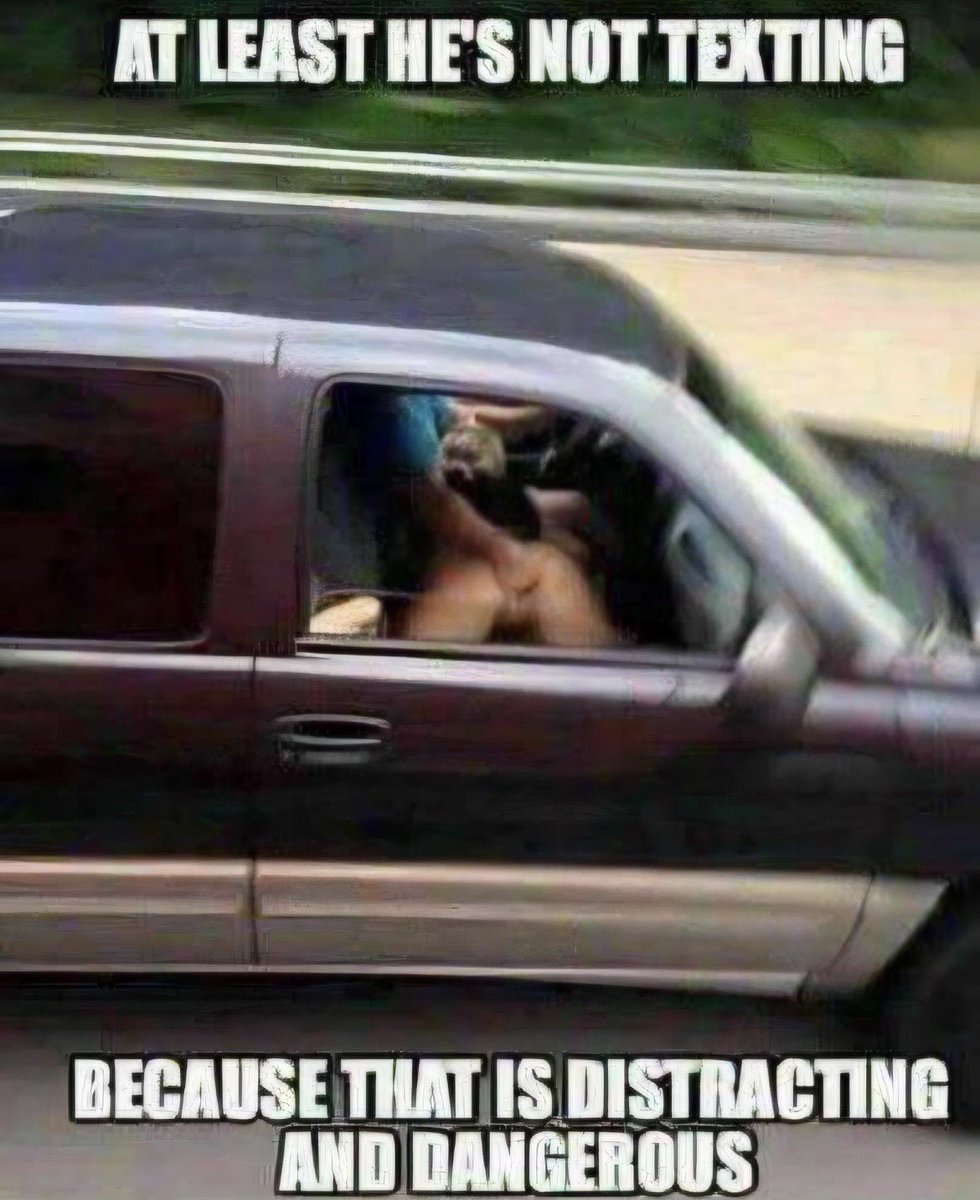 SweetHazelKay tweet media