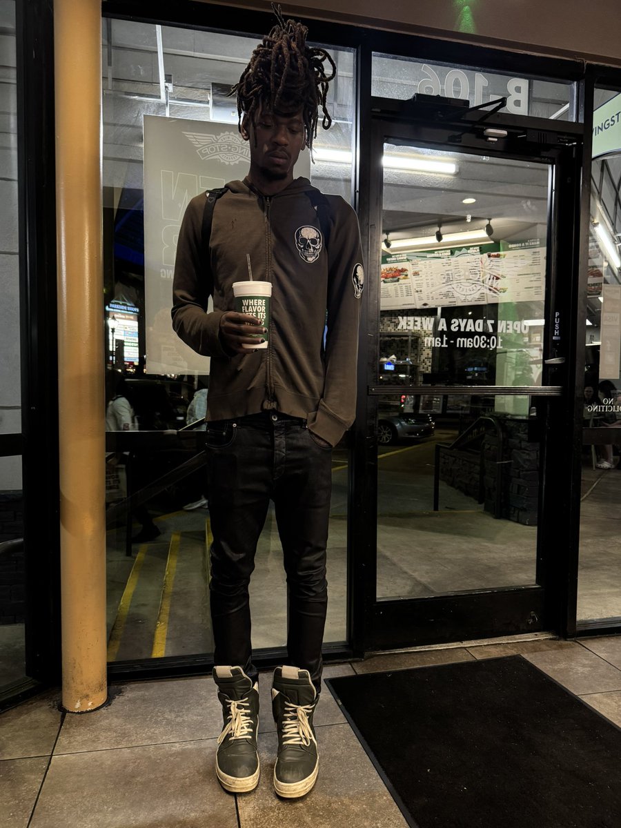 Slimeballchrissy🧟‍♂️ tweet media