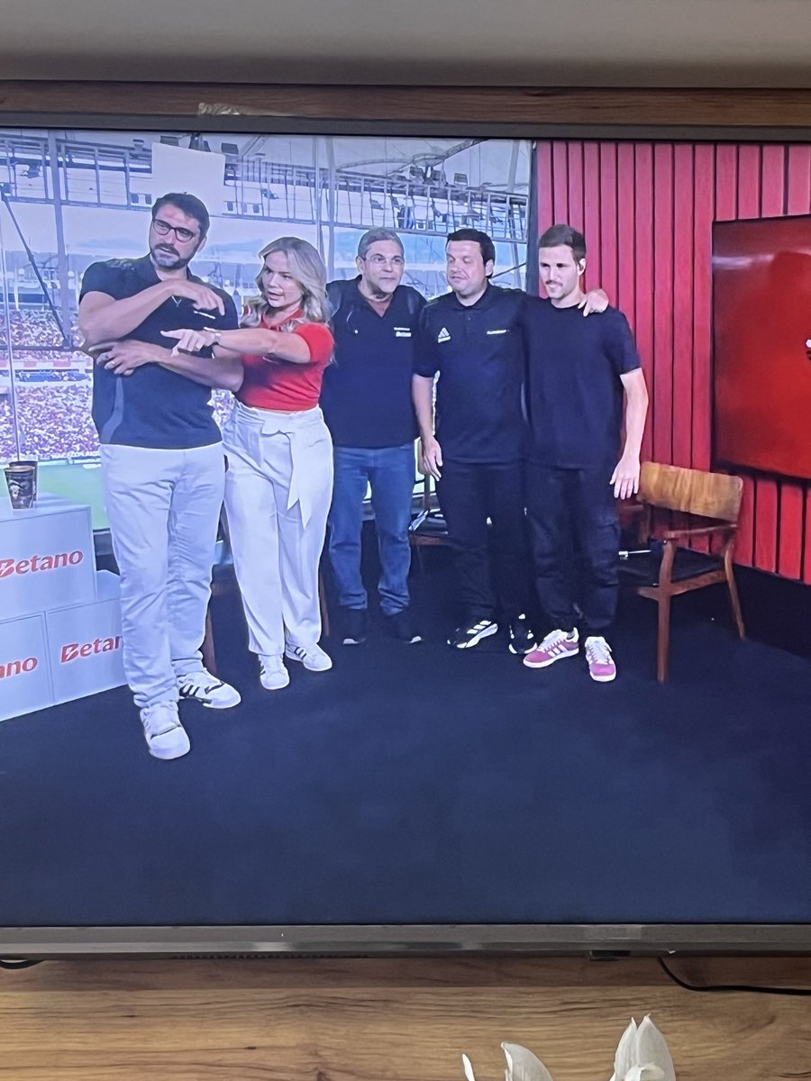 AllysonRoderiko's tweet photo. #flamengotv

 Essa equipe é top! https://t.co/CQXJ4ldyIj