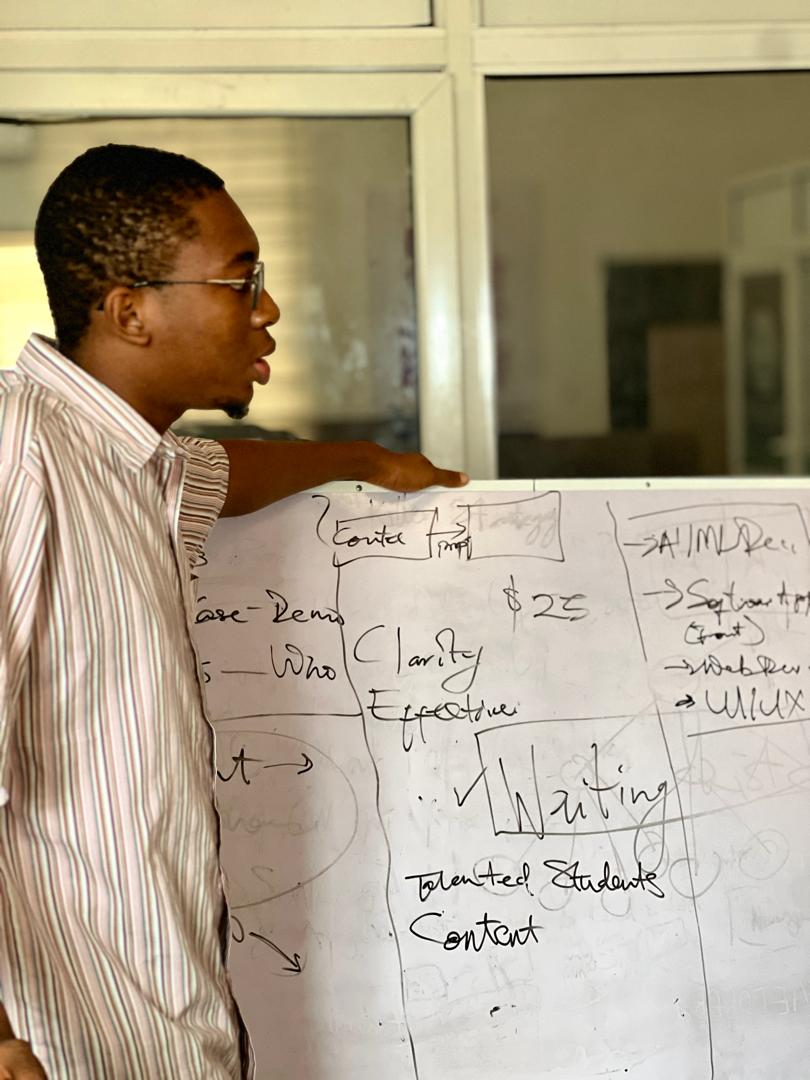 Mathias Gogo tweet media