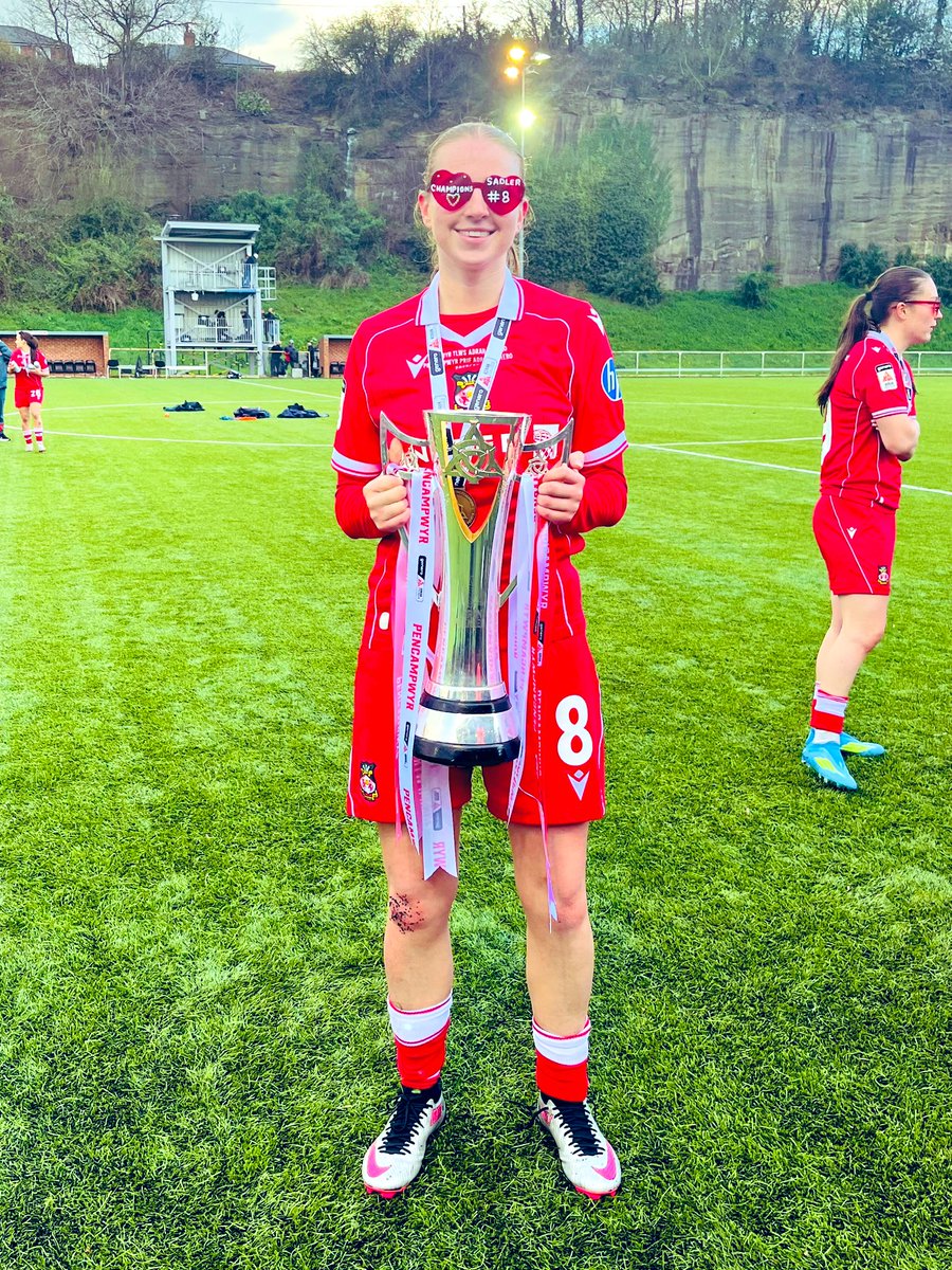 tracey sadler tweet media