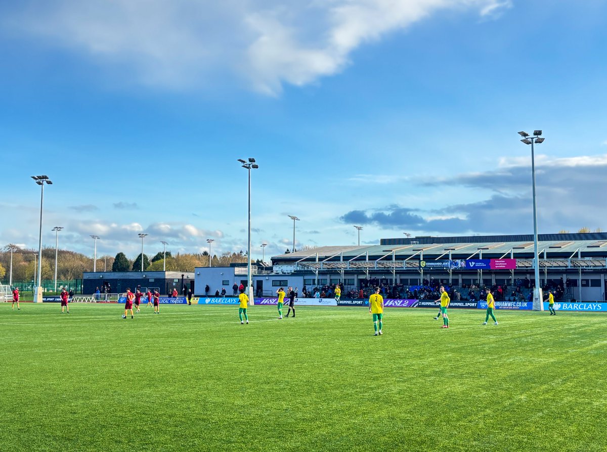 ßen (P) tweet media