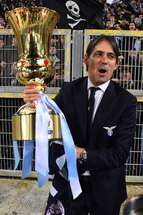 Fan account tweet media