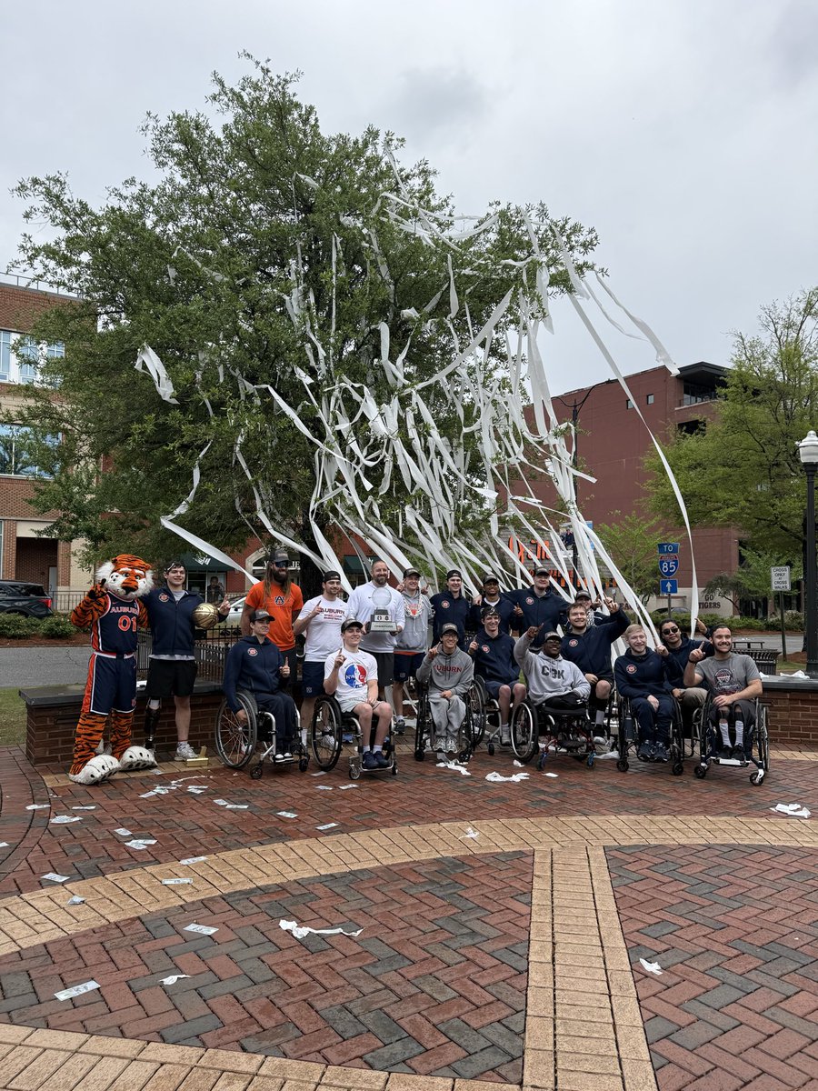 Ashley Reid 🦚 tweet media