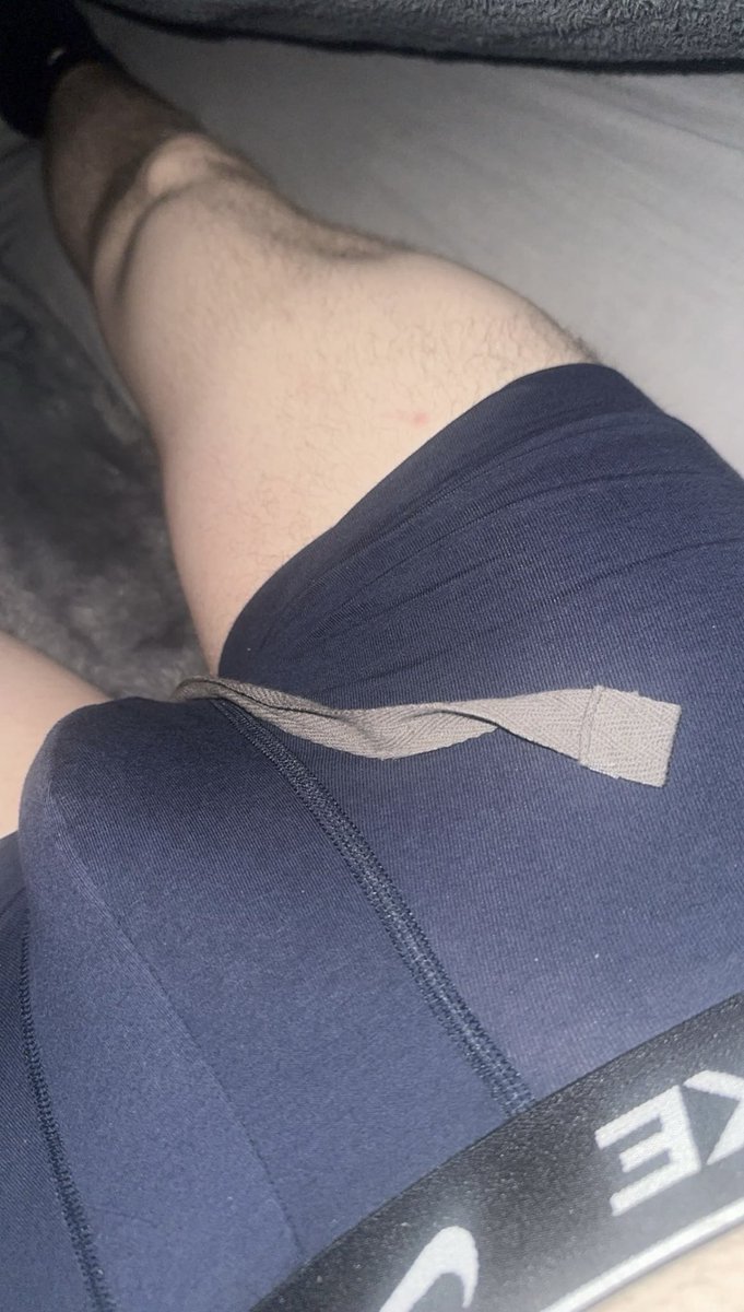 hungjames50's tweet photo. Who wants to worship these muscular thighs and big dick?😈 https://t.co/ebKfulZj8W link to my wish list. I think you should treat me if you want to receive a special dm from me. #bigdick #gaytwitter https://t.co/SwaUyjbeHY
