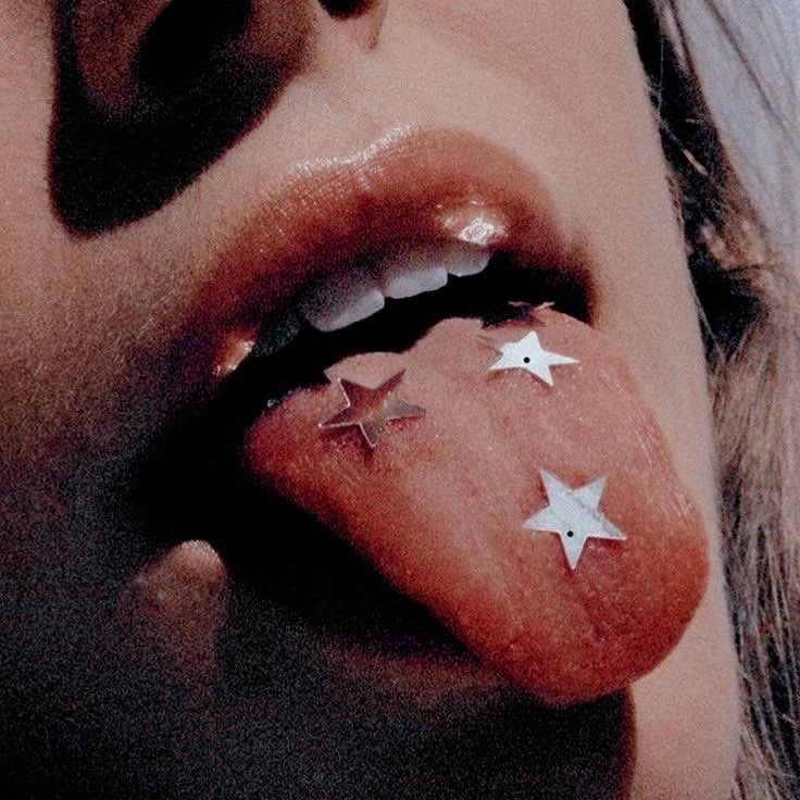 𝒶rtemisia tweet media