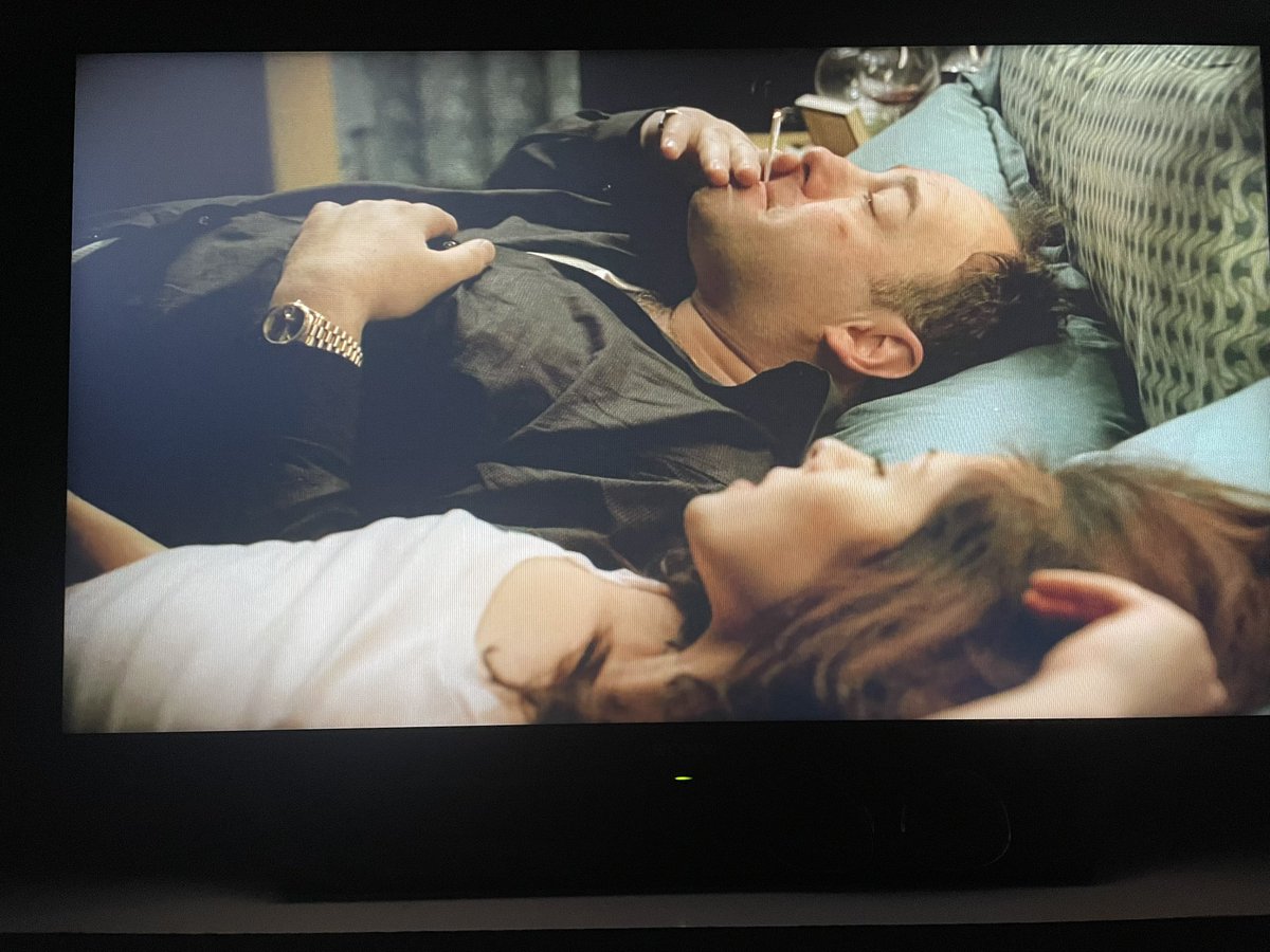 H of ⊃∪∩⪽ tweet media