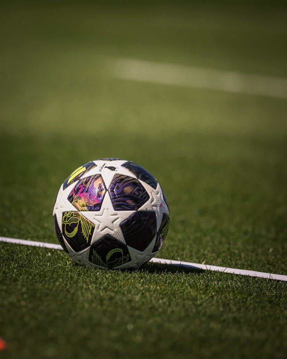 FCB World tweet media