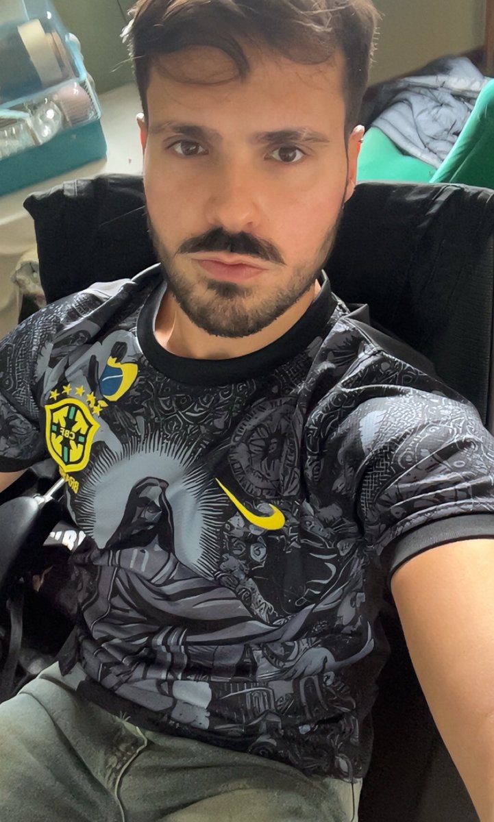 Aarón 🌴 tweet media