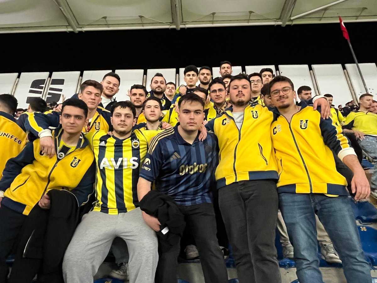 UFBSakarya's tweet photo. İNANDIK SİZE BU SENE!

Fenerbahçe 1-0 beşiktaş

|05.04.2026| https://t.co/f1eQCQiher