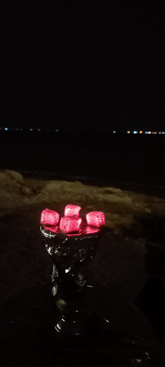 سُلا. tweet media