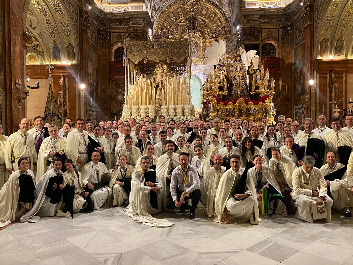 Hermandad de la Macarena tweet media