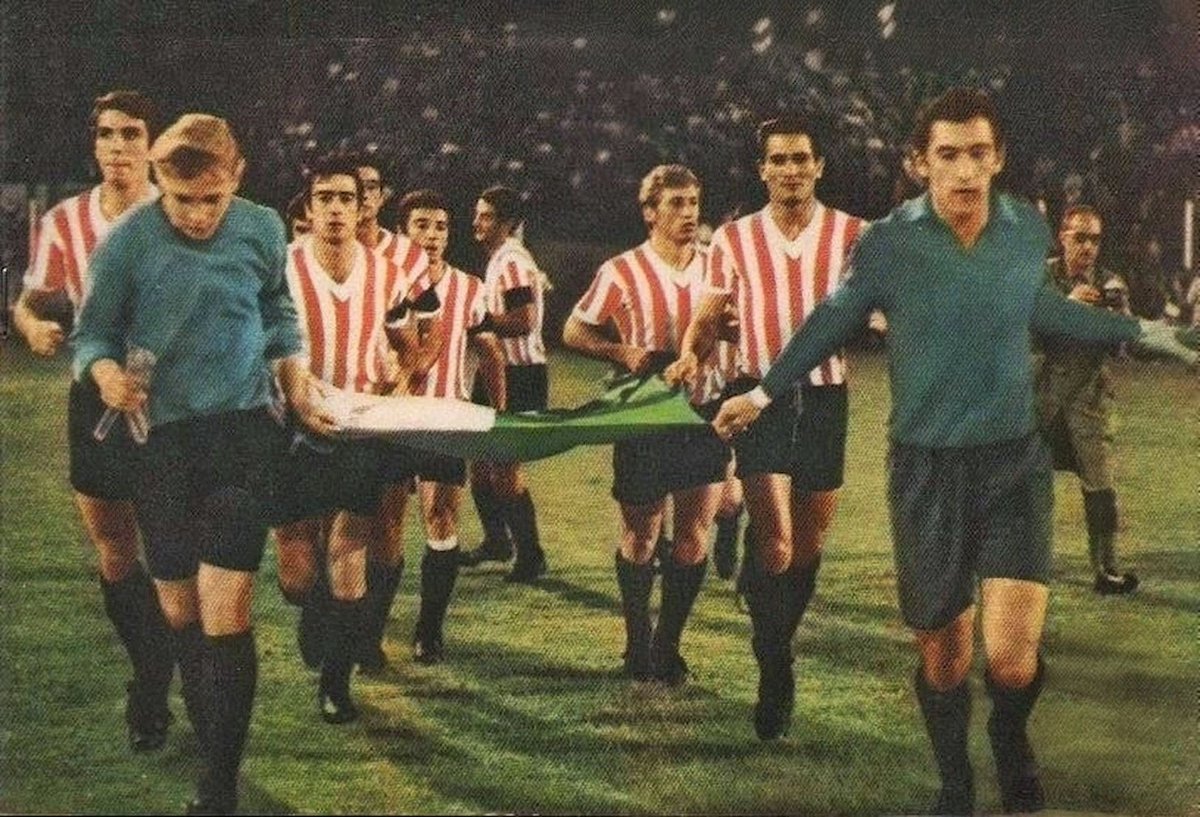 Camiseta Pincha tweet media