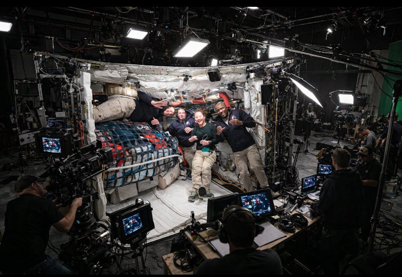 DoneWithIt tweet media