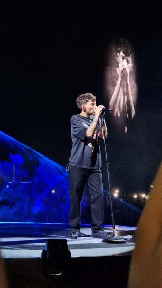 Louis Tomlinson Updates tweet media