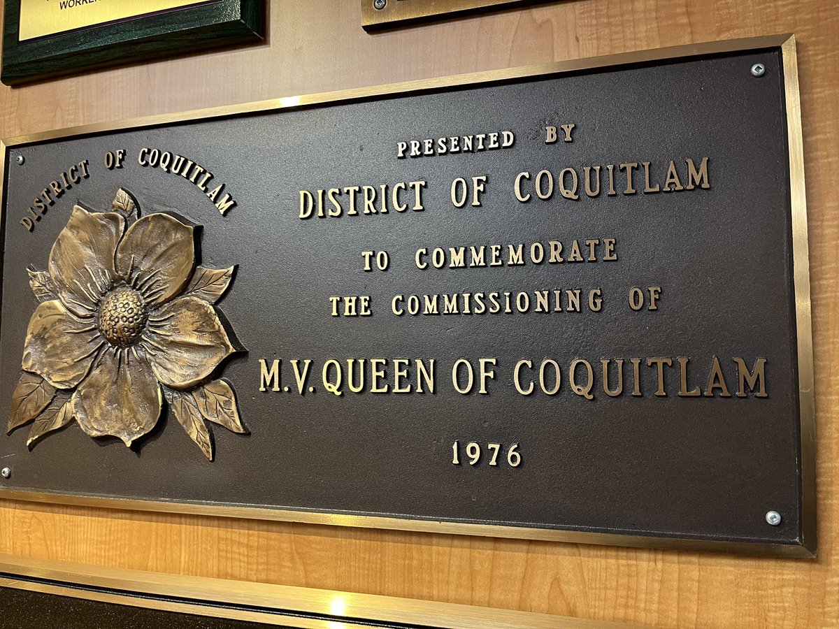 NEW: Queen of Coquitlam yanked from Tsawwassen-Duke Point run to fill-in for ailing Queen of Surrey.

The Coquitlam is expected to depart Horseshoe Bay for Langdale at 2:25.

#bcpoli 
<a href="/GlobalBC/">Global BC</a>