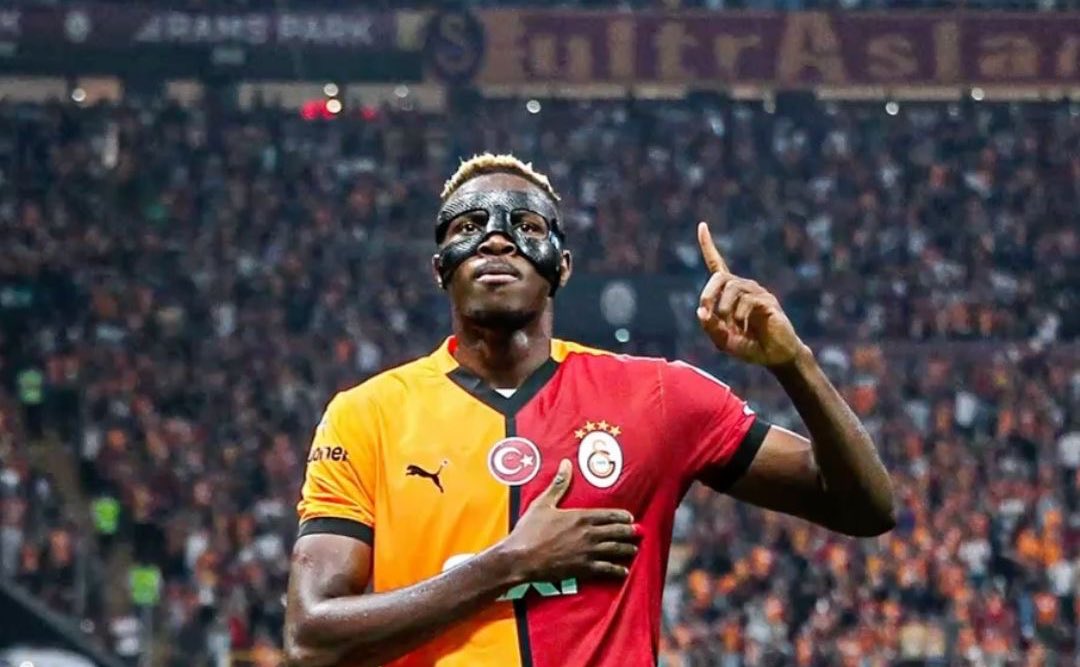 gala context tweet media