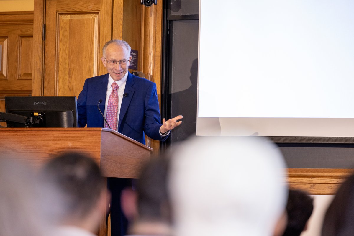 Yale University tweet media