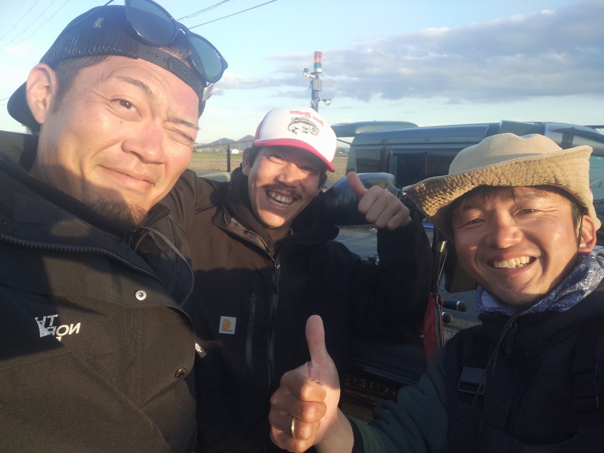 ®️ade tweet media